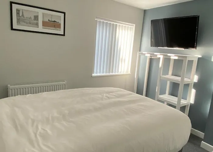 Brownlows Inn Rooms Formerly Riley\'S Rooms